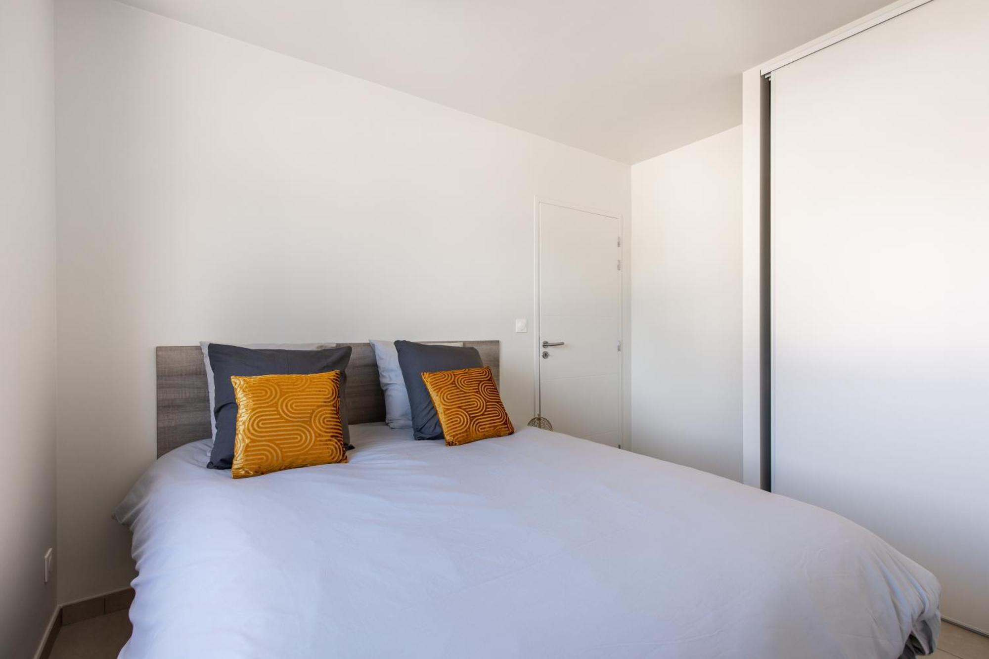 Apartamento Le Provence Malijai Exterior foto